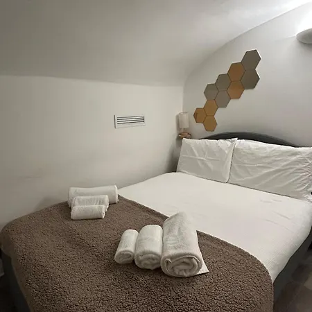 Campanella 27 By Ghor Apartament